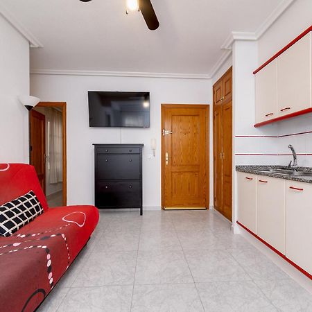 Lovely Apartment Near The Sea Торевьиа Экстерьер фото